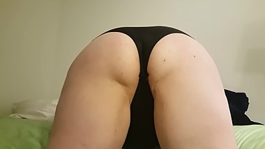 BBW Plays With Her Ass and Pussy From Behind