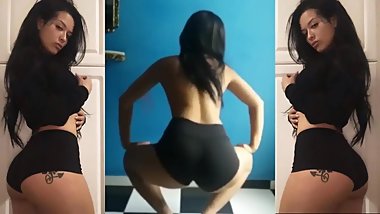 TOP 3 NOVINHAS REBOLANDO DE SHORTINHO COLADO