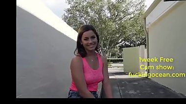 European Teen chick goes for casting for cash