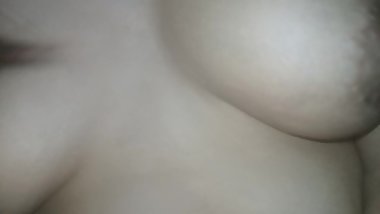 Lizbeth cabalgando mi poronga