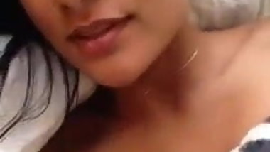 Sexy Mexican Babe shows her gorgeous body