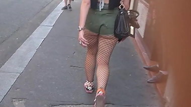 hot french teen in paris .mp4