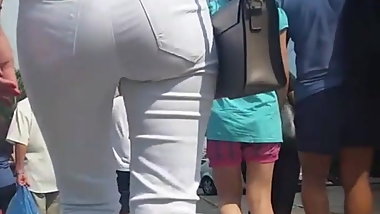Spy sexy ass jeans woman romanian