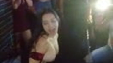 Novinha safada pelada