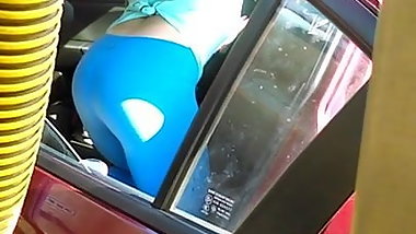 Big ass in yoga pants at carwash