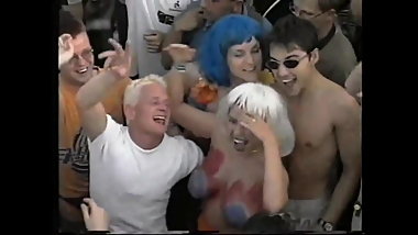 sexy dancing girl (2)