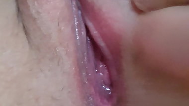 Wet and juicy teen pussy after multiple fucks