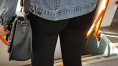 Nice romanian ass (cur bun de pula )