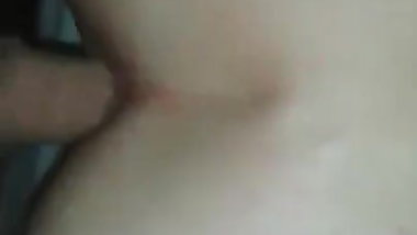 Cute babe has anal sex