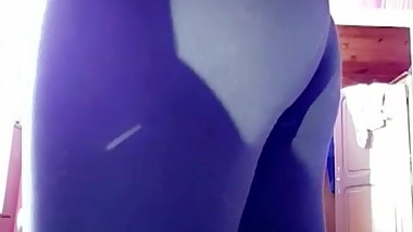 French teen shows her ass