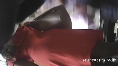 Hot Sri Lankan Babe in train station with Hot Ass