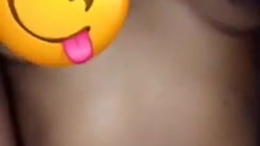 pretty teen ebony tits