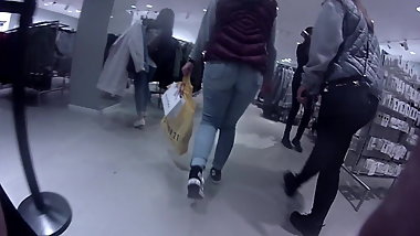 Nice Teen azz they must a thought I was gone rob them ha ha