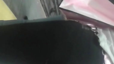 jovencita venezolana en metro tobalaba culo grandioso