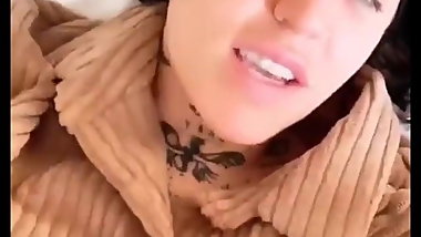 Brooke Candy's instagram live