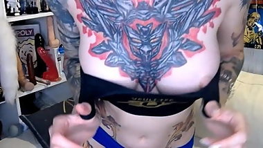 Sexy Hot Tattooed Babe Dildo Fucked Her Pussy