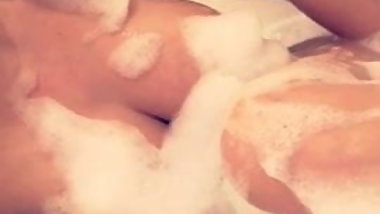 Kahina la meuf de Paname trop bonne