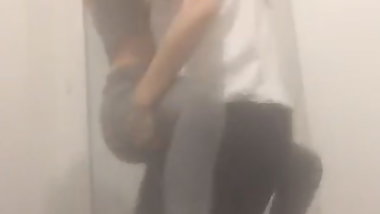 2 french teens plays together on periscope