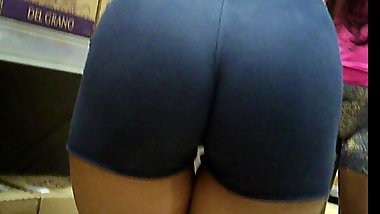 novinha rabuda de shortinho colado teen big ass hot A11