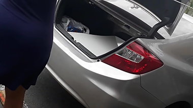 Vestido marcando a calcinha