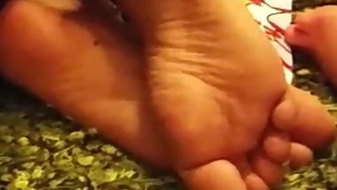 hijabi teen wrinkly soles