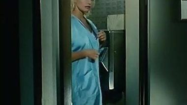 Please Love Me AKA Lete les petites culottes senvolent