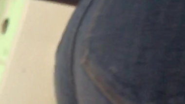 Beautiful teen ass jean