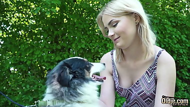 Petite teen blonde takes old man cock in her wet pussy hole