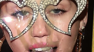 Miley Cyrus Cumtribute