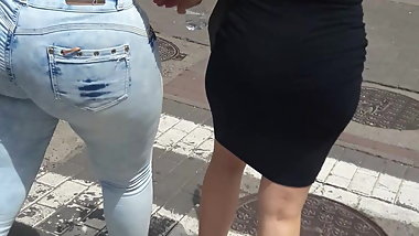 Seguindo 2 loiras e 1 morena rabudas cavalona 2