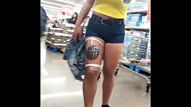 027 Pendeja recien tatuada