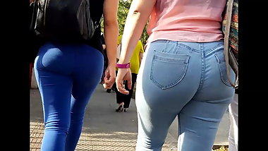 034 Flaca con buen cuerpo en calzas