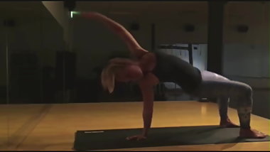 Tight yoga teen (Comment what you want to do to her) 5