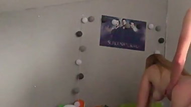 Amateur girl jumps on dick hidden cam