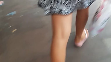 Novinha gostosa trem