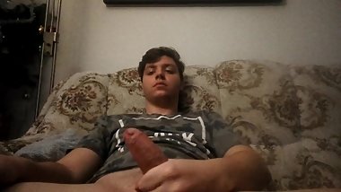 Handjob at home while mom was in bathroom