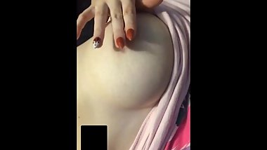 Ex Girlfriend Squirts With Hairbrush and Plays with Tits on FaceTime