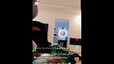 Saudi Arabia lesbian girls dance live