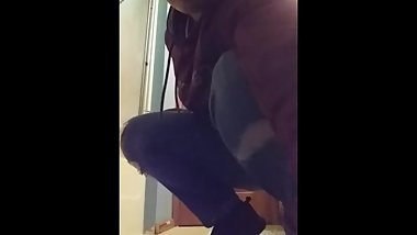 Bathroom twerk on christmas