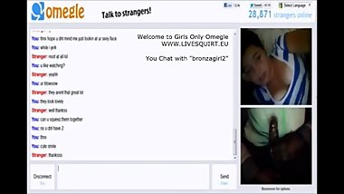 BIG BOOB TEEN WATCHING OMEGLE WEBCAM