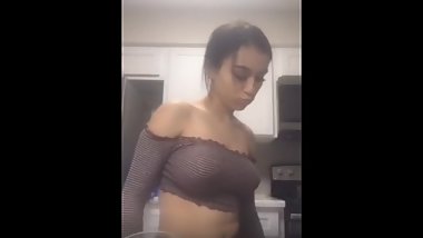 Cute Braless Teen Teases on Periscope (NN)