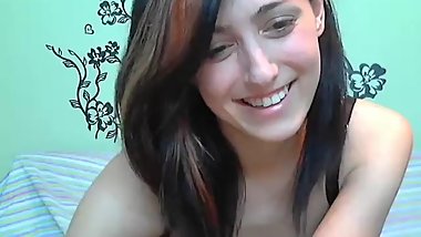 Webcam Girl Playing with Her Pussy