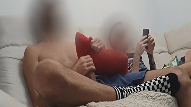 Risky jerking, stepbro did not know i just cummed.