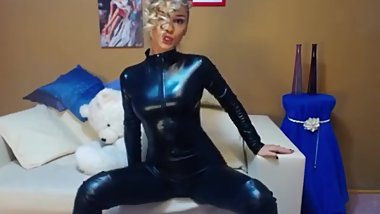 Blonde Camgirl wetlook Catsuit pvc vinyl