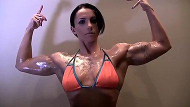 Flexing muscles with Oil