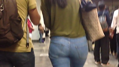 pretty ass, culo en jeans