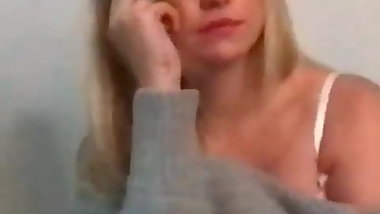 Kelly ganz nachdenklich