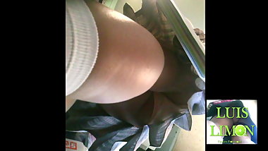 Upskirt 17 Wedgie upskirt