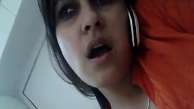 Indian Girl Masturbating while talking on phone