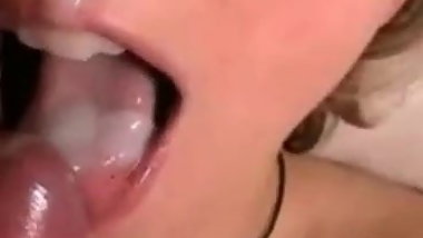 Facial cum in mouth